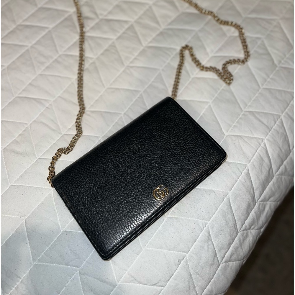 Gucci leather cross body gold chain